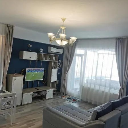 Aqua Marine Summerland Apartament