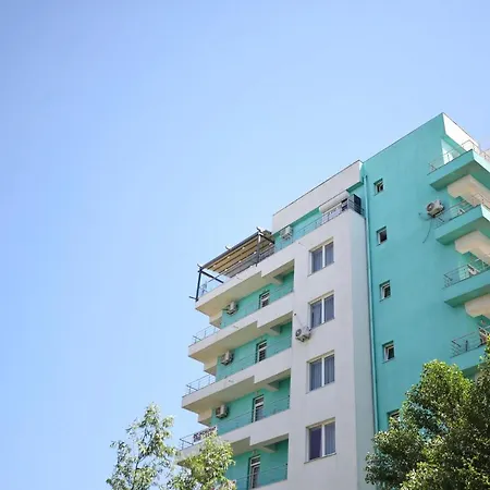 Aqua Marine Summerland