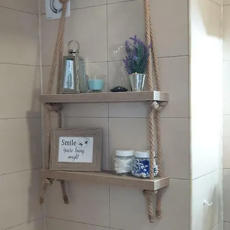 Aqua Marine Summerland Apartament *