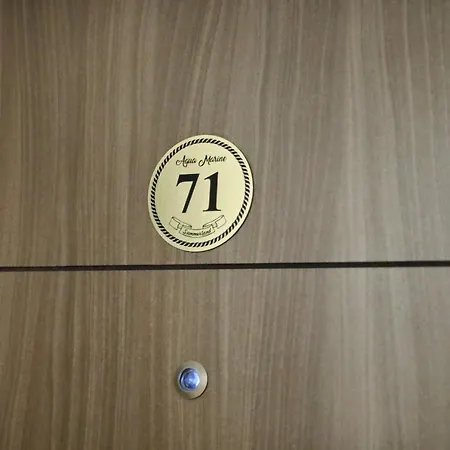 Aqua Marine Summerland *